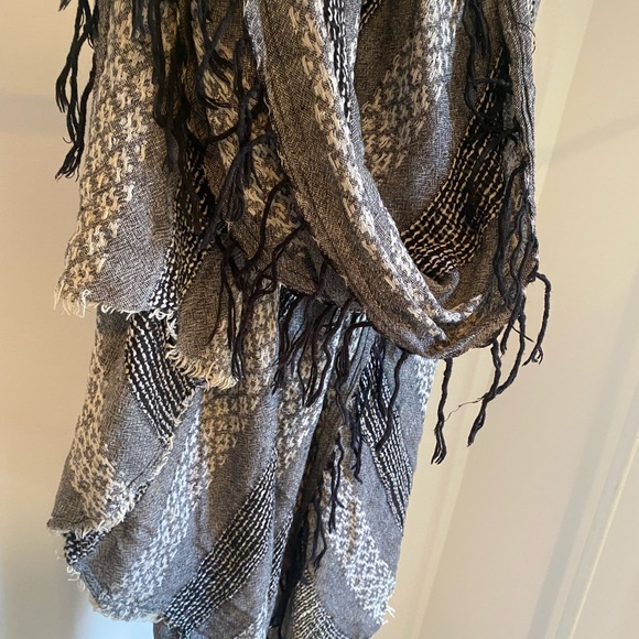 Free People Raggy Desert Scarf/Beach CoverUp in Grey - Picture 8 of 9